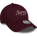 kepsar-bojd-rod-justerbart-band-9twenty-slogan-sorry-i-m-late-av-new-era