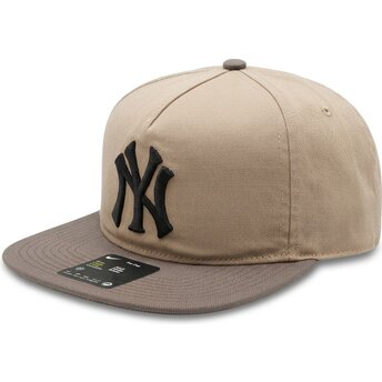 Kepsar platt beige justerbart band Pro Unstructured 5 Panel från New York Yankees MLB av Nike