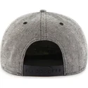 svart-snapback-keps-med-platt-skarm-i-denim-fran-mlb-san-francisco-giants-av-47-brand