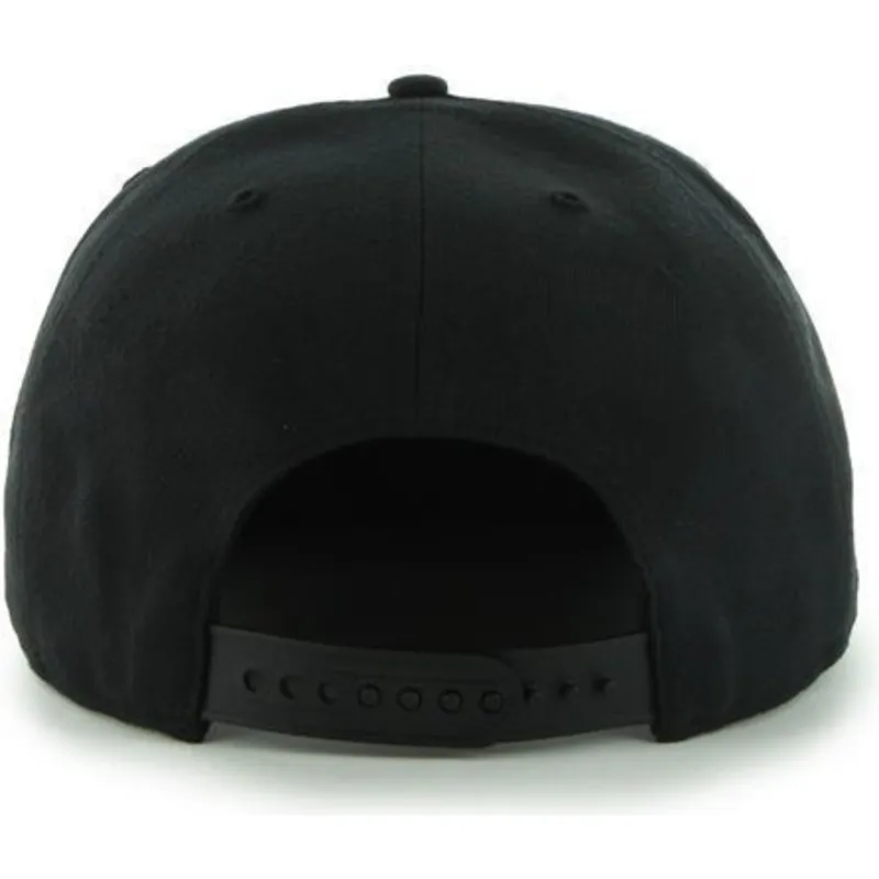 kepsar-plana-svart-snapback-fran-san-jose-sharks-nhl-av-47-brand