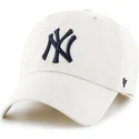 kramfargad-keps-med-bojd-skarm-och-stort-frontlogotyp-av-mlb-new-york-yankees-fran-47-brand